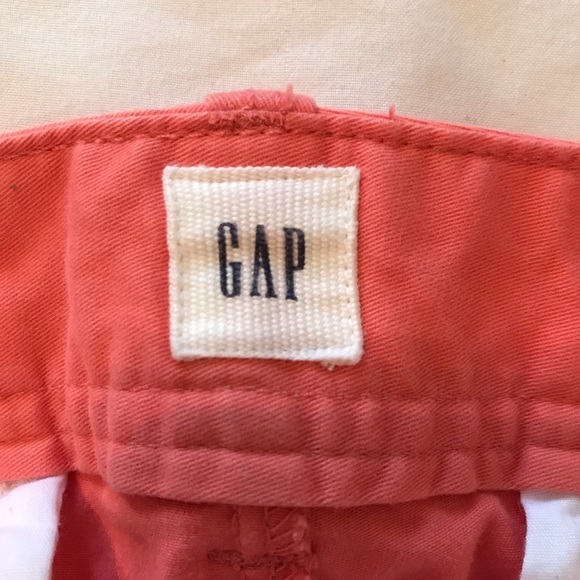 Coral GAP shorts - Picture 3 of 4